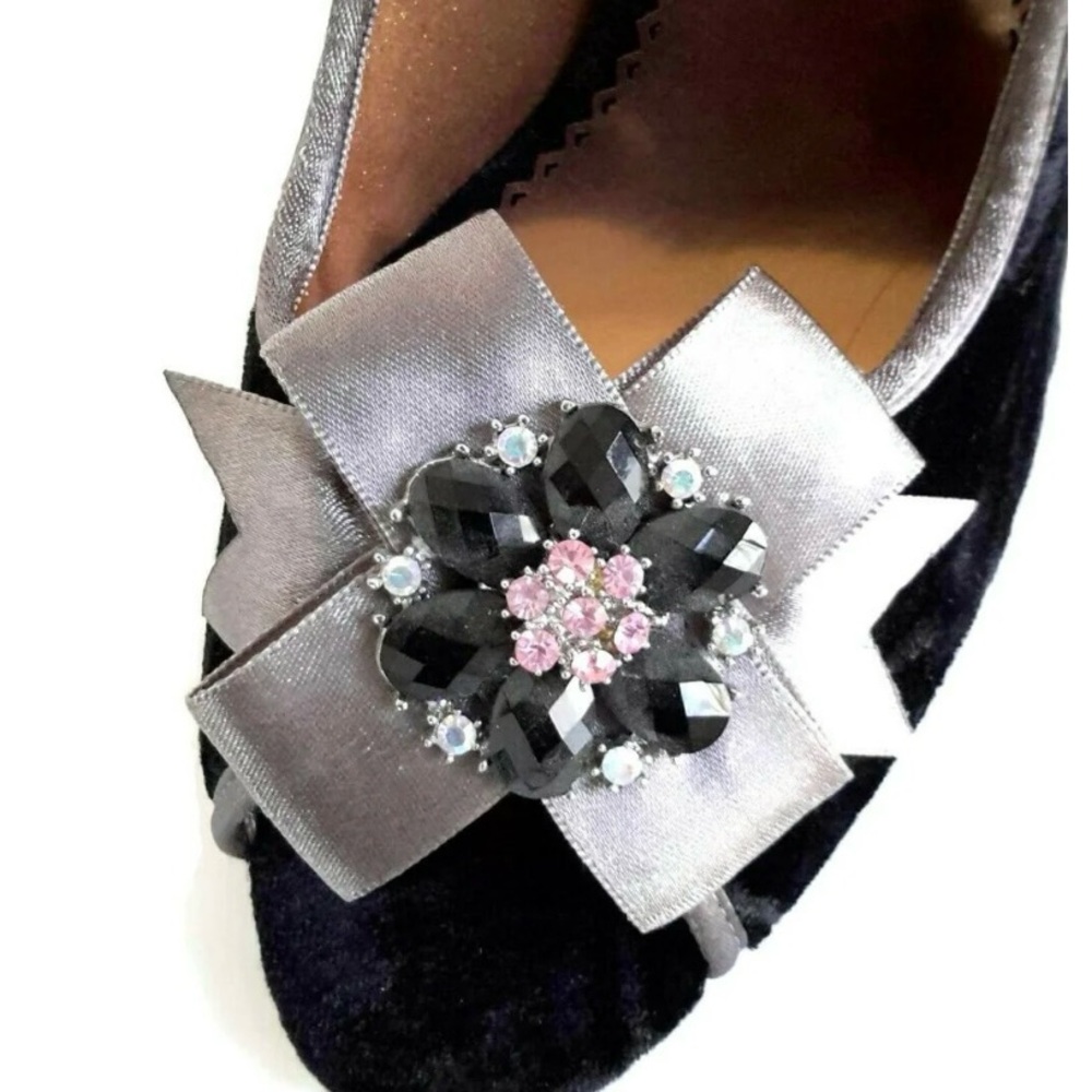 Poetic License Dazzling Day 6.5 Black Velvet Heels, Gray Satin Bows & Crystals - Picture 8 of 9